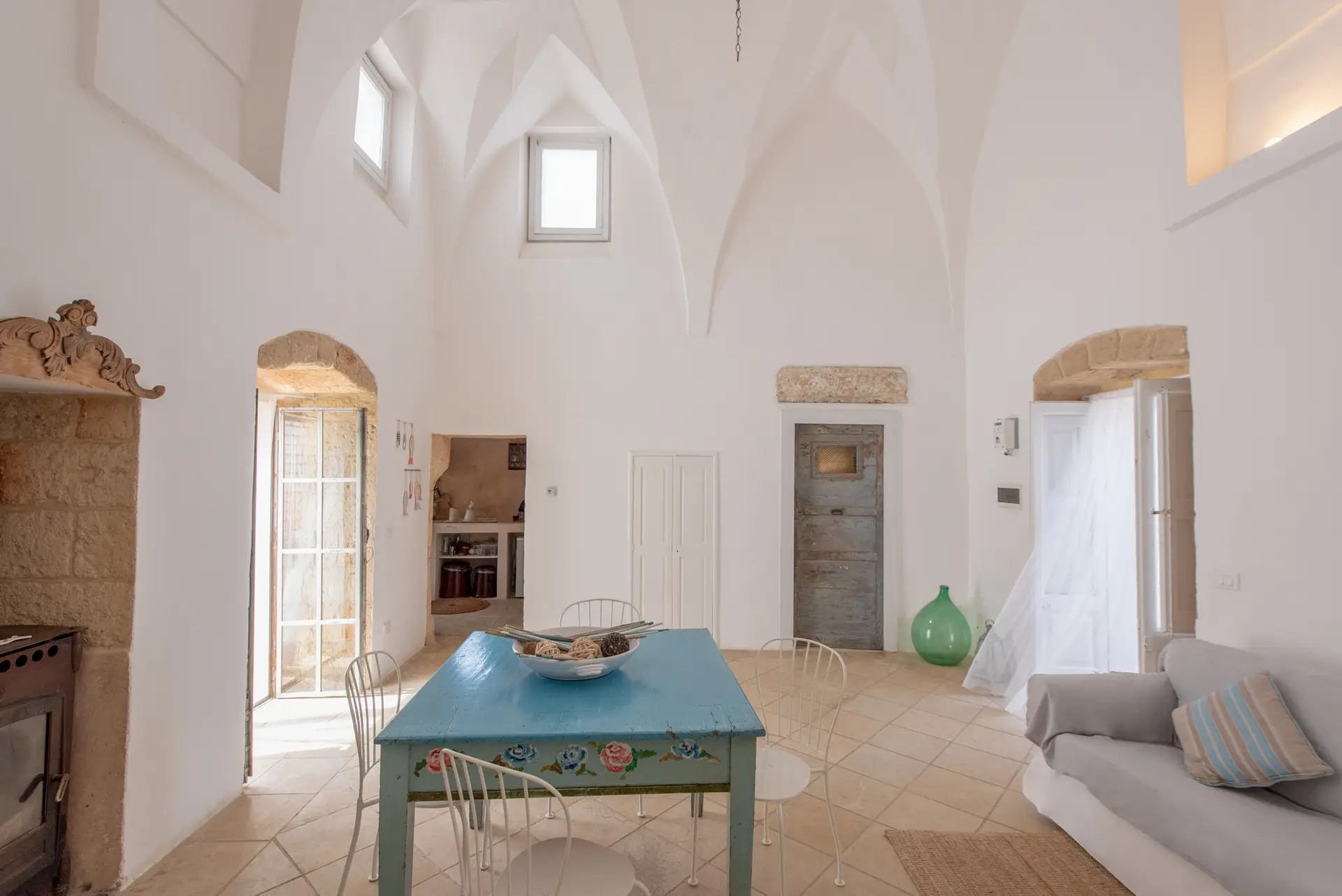Casa indipendente con giardino