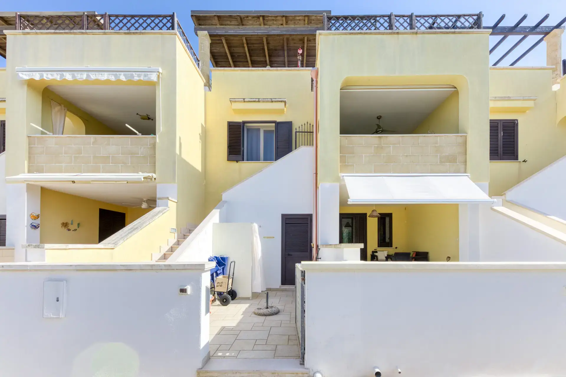 Apartment in Pescoluse Just Steps from the Sea